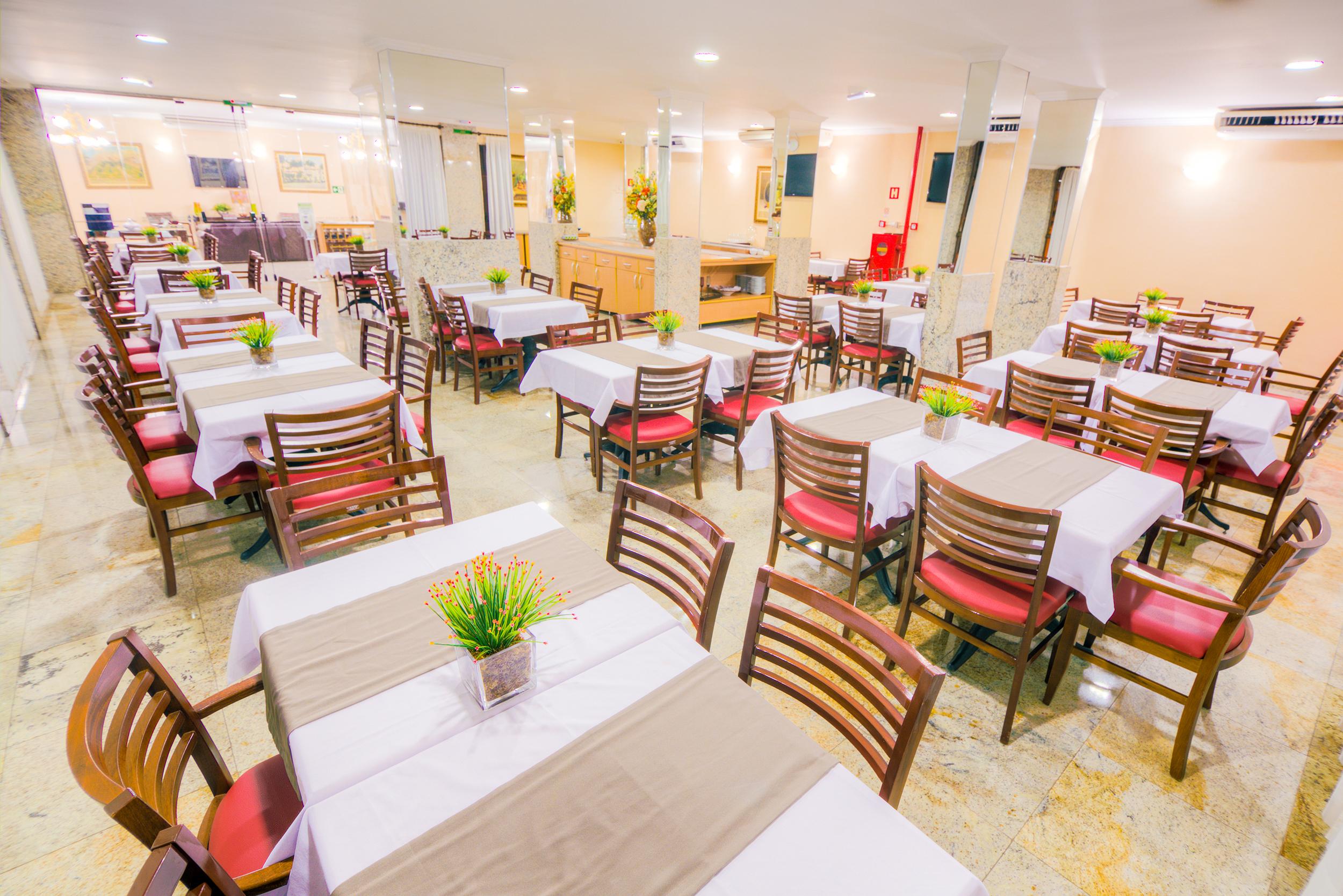 Hotel Golden Park Uberaba By Nacional Inn Exterior photo